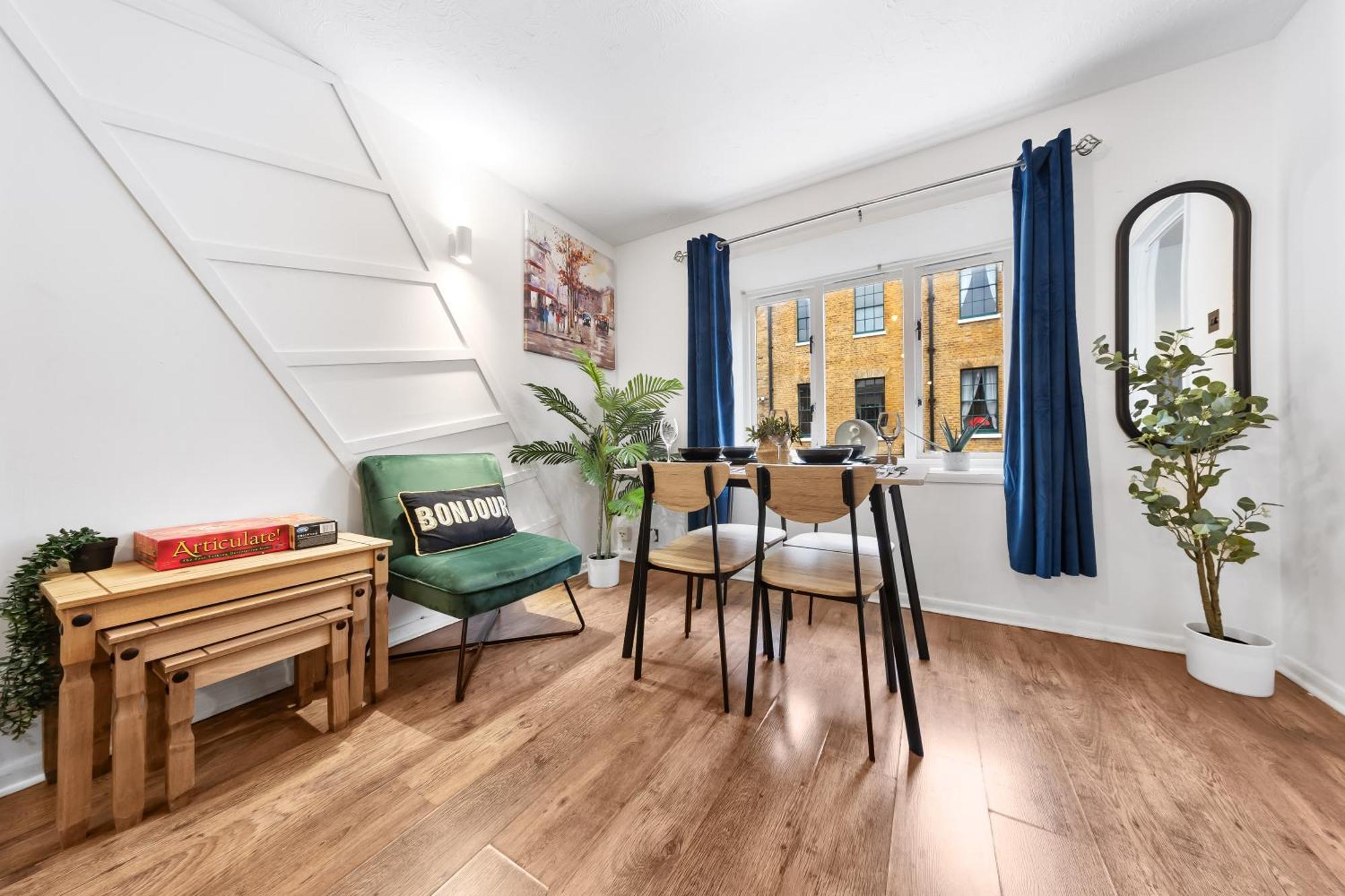 Quirky Canary 2Bed, Free Parking, Smart Tv & Games Londra Exterior foto