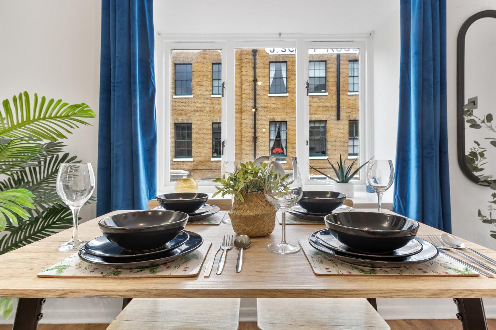 Quirky Canary 2Bed, Free Parking, Smart Tv & Games Londra Exterior foto